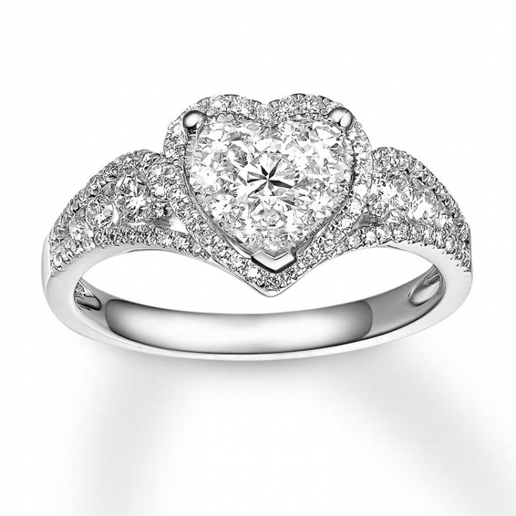 Diamond Heart Ring 3/4 Carat tw 14K White Gold